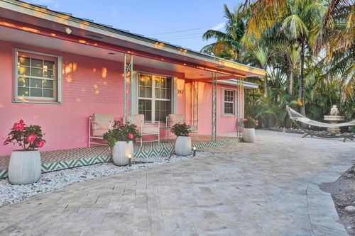 247 Se 3rd Ave, Delray Beach, FL, 33483-4511 | Card Image