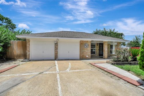 11803 Rhinebeck Dr, Houston, TX, 77089-6130 | Card Image