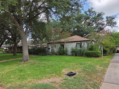10010 Burgoyne Rd, Houston, TX, 77042-2910 | Card Image