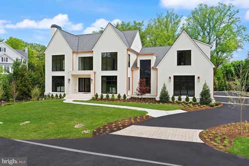 6811 Wemberly Way, MCLEAN, VA, 22101-1532 | Card Image