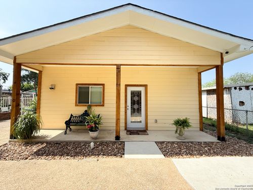 2-710 W Baetz Blvd, San Antonio, TX, 78221-3409 | Card Image