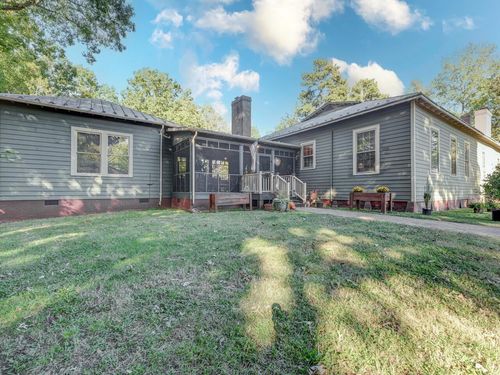 18463 Highway Forty Nine, Skipwith, VA, 23968-2324 | Card Image