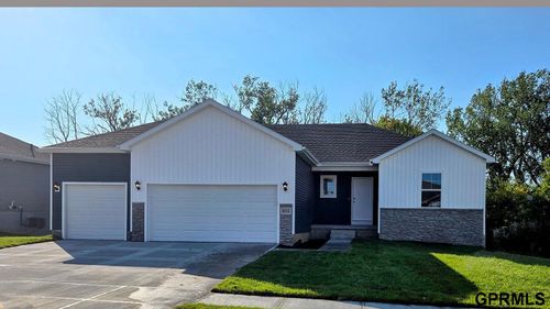 8026 N 170 Terrace, Bennington, NE, 68007 | Card Image