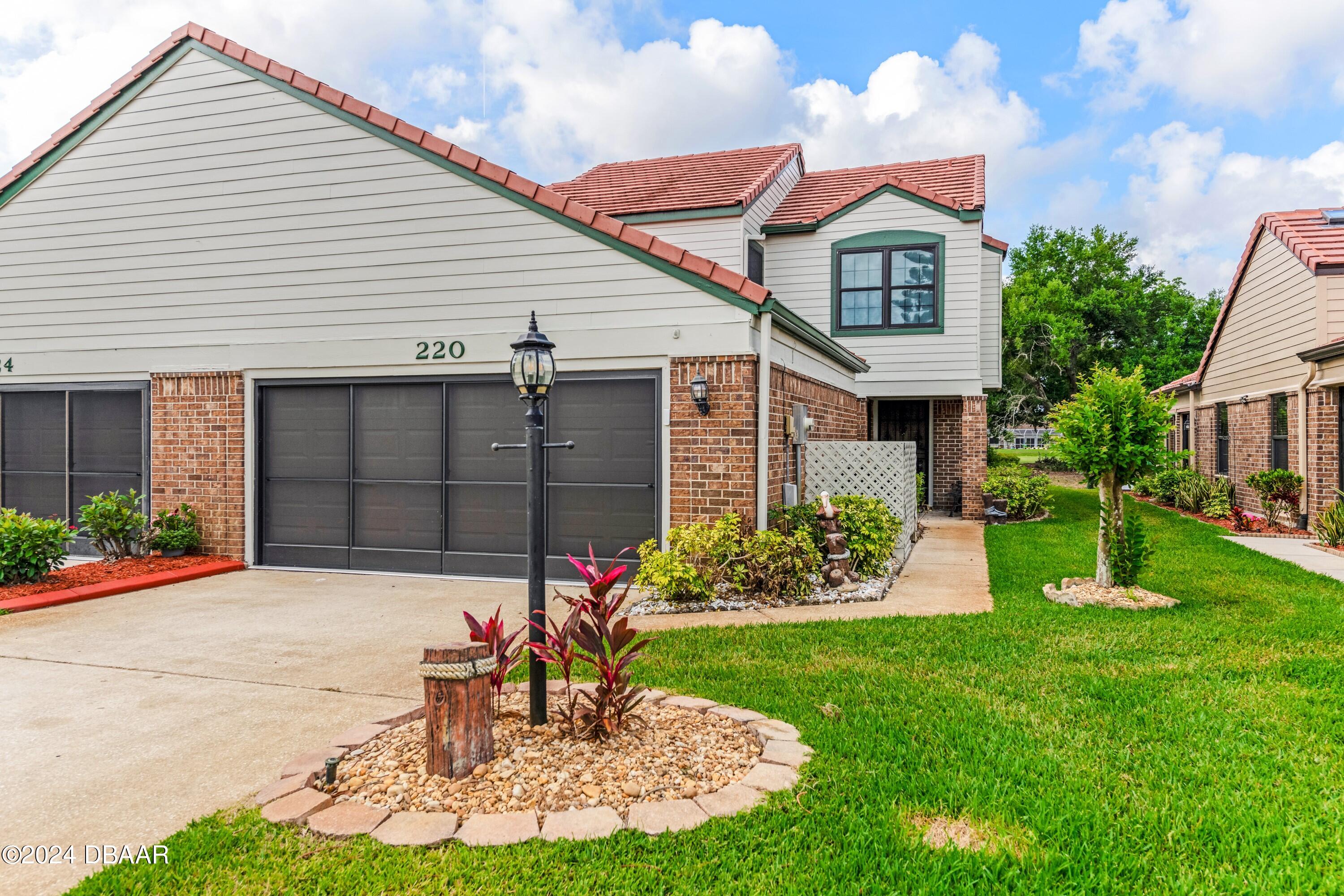 Palm Sparrow Ct, Daytona Beach, FL 32119