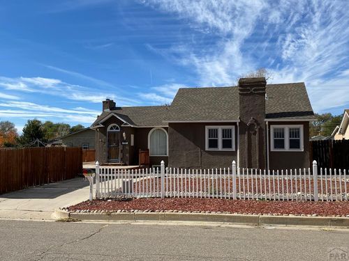 3007 Cascade Ave, Pueblo, CO, 81008-1241 | Card Image