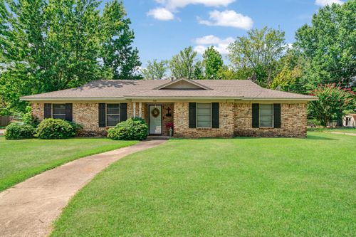 540 26th St Se, Paris, TX, 75460-6214 | Card Image