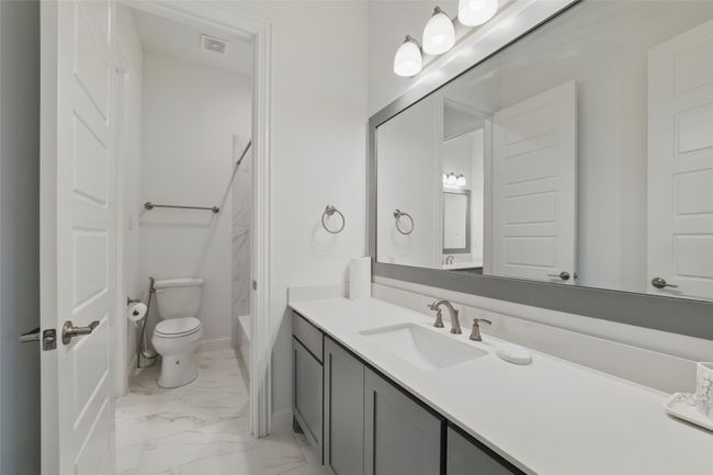 guest bath vanity room 1 there are 2 separate rooms | Image 32