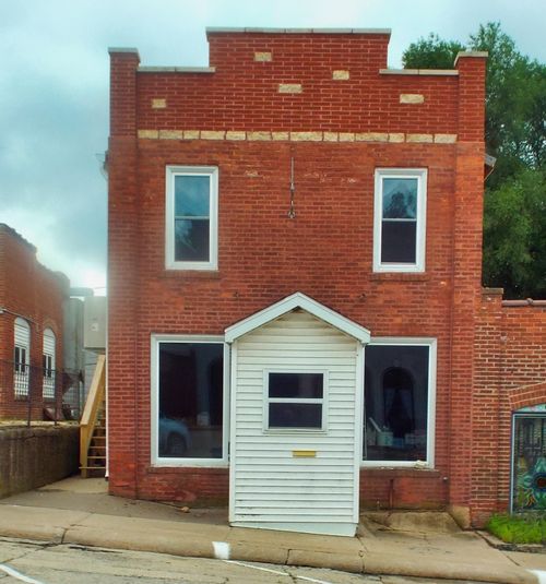 206 W Market St, MOUNT CARROLL, IL, 61053-1034 | Card Image