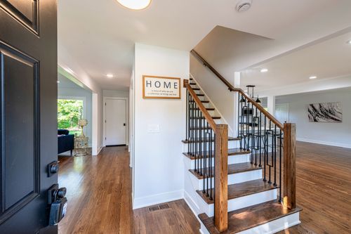 312 Pine St, Deerfield, IL, 60015-4829 | Card Image