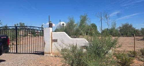 5519 N 411th Ave, Tonopah, AZ, 85354-6722 | Card Image