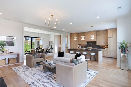 302 33rd Ave N, Nashville, TN, 37209-3919 | Card Image