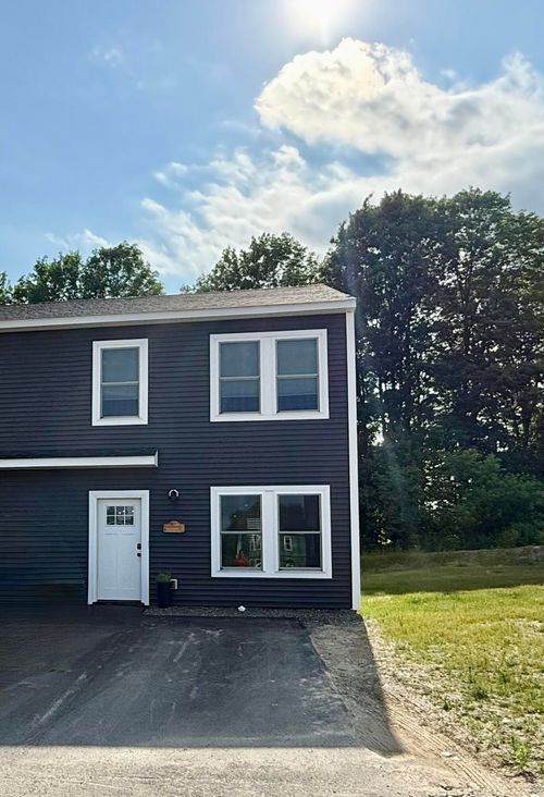 69-69 Wildwood Drive, Bangor, ME, 04401 | Card Image