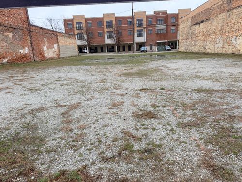 593 W Western Ave, Muskegon, MI, 49440-1042 | Card Image