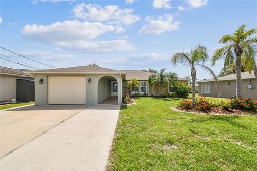 13909 Berkowitz Ave, Hudson, FL, 34667-1307 | Card Image