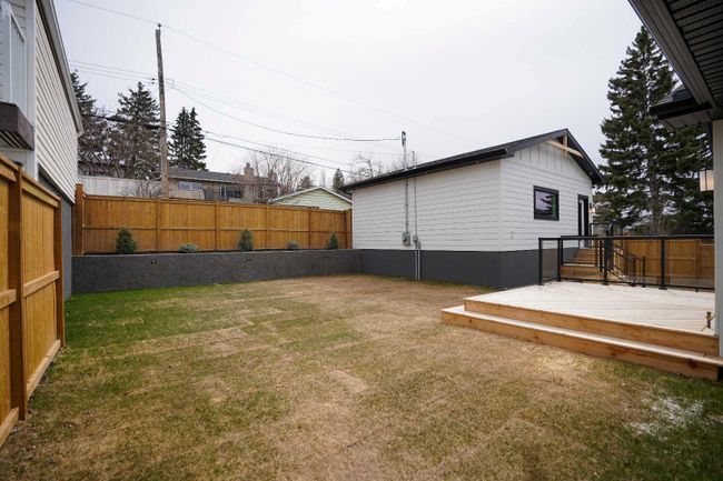 16 Calandar Road Nw, Home with 5 bedrooms, 3 bathrooms and 2 parking in Calgary AB | Image 37