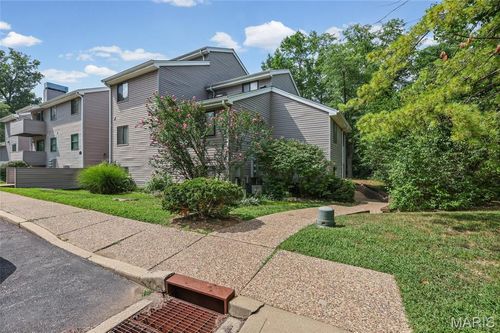 a-1333 Prospect Village Ln, Ballwin, MO, 63021-5771 | Card Image
