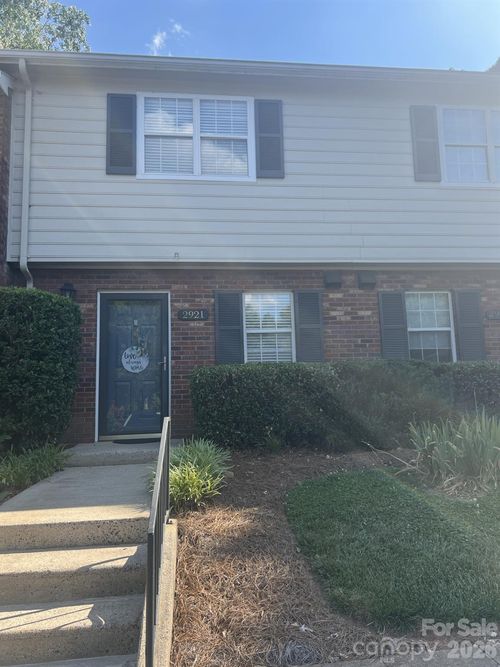 2921 Heathstead Pl, Charlotte, NC, 28210-7146 | Card Image