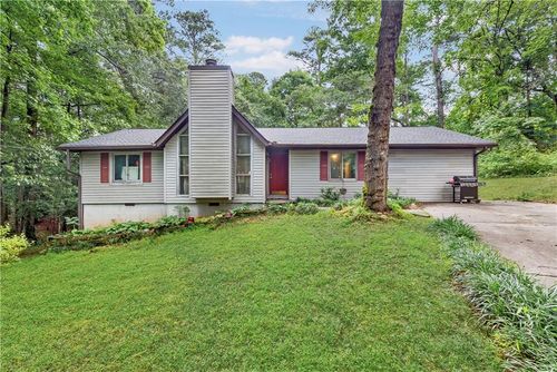 2090 Randolph Cir Nw, Kennesaw, GA, 30144-2840 | Card Image