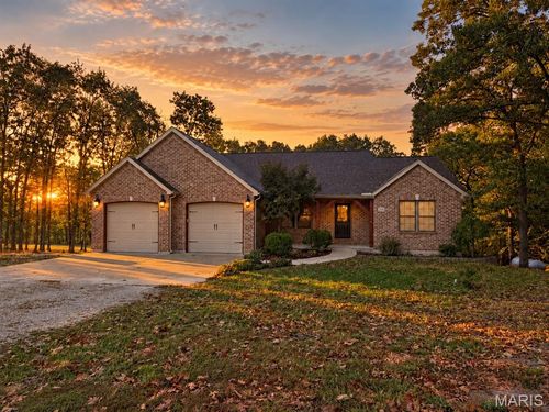 2362 Highway C, Bourbon, MO, 65441-7154 | Card Image