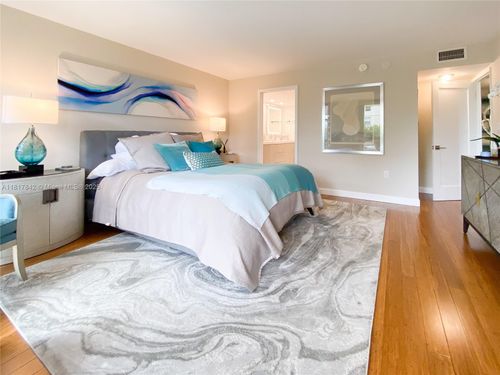 apt-306-600 Biltmore Way, Coral Gables, FL, 33134-7528 | Card Image