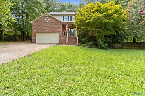 104 Glade Creek Cir, Harvest, AL, 35749-9001 | Card Image