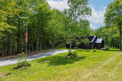 20 Armstrong Ln, Cavendish, VT, 05142-9510 | Card Image