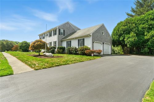 71 Paddock Dr, Warwick, RI, 02886-6602 | Card Image