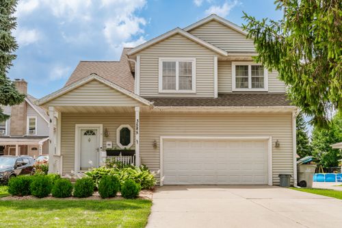 3585 S 92nd St, Milwaukee, WI, 53228-1541 | Card Image