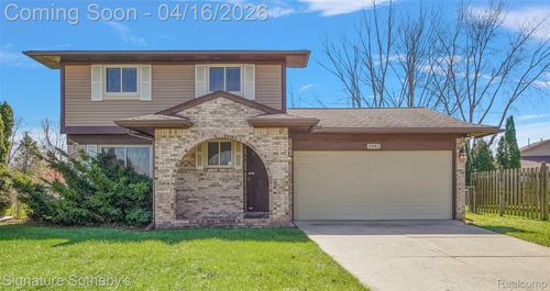 43603 Emrick Dr, Canton, MI, 48187-4920 | Card Image