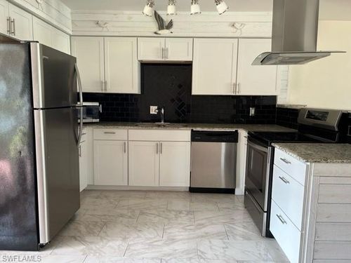 4-656 Palm View Dr, NAPLES, FL, 34110-5712 | Card Image