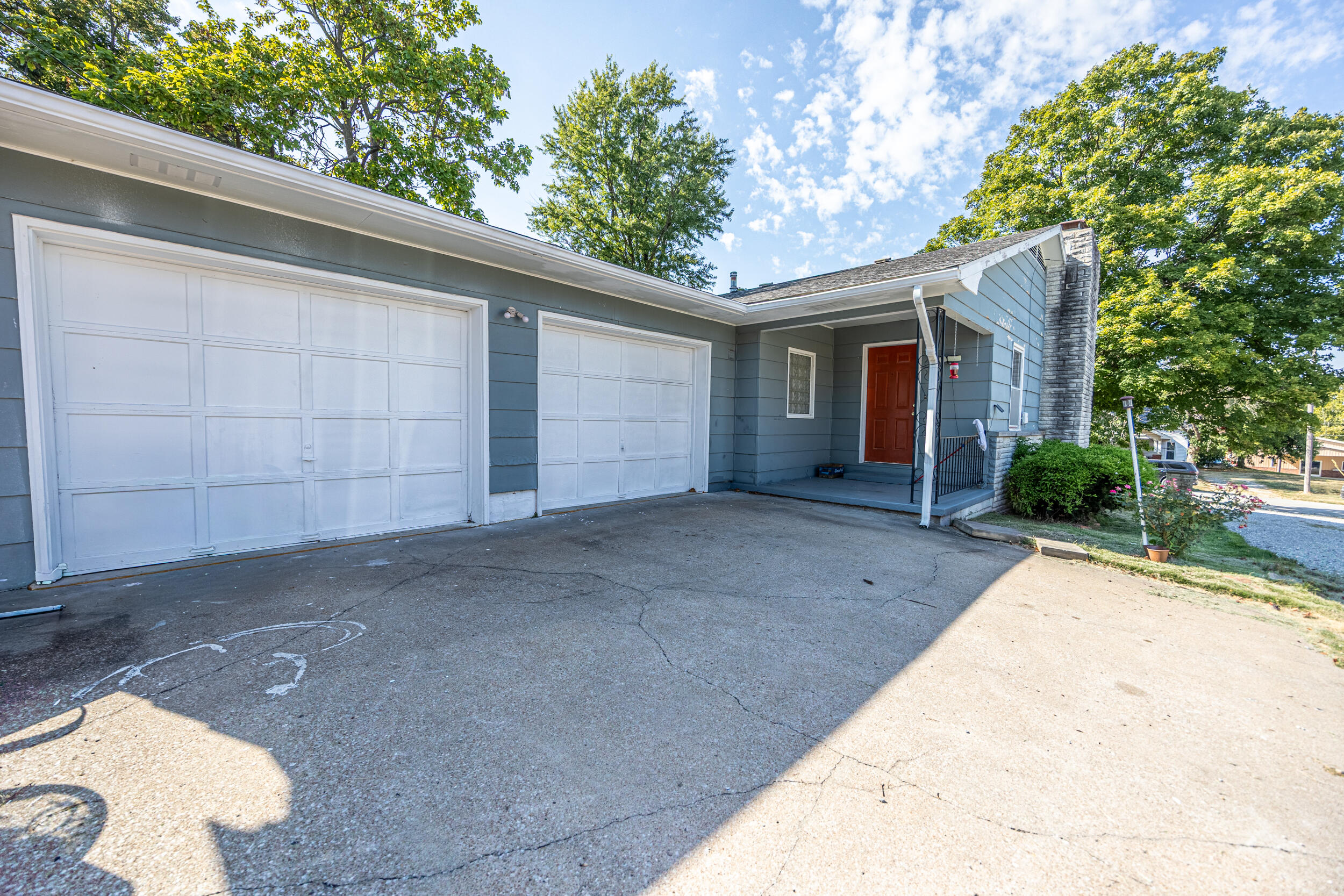 Residential in El Dorado Springs 4