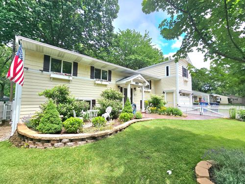 506 Washington Park Blvd, Michigan City, IN, 46360-2053 | Card Image