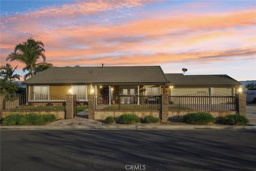 3526 Silver Cloud Dr, Norco, CA, 92860-1195 | Card Image