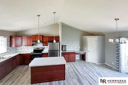 13942 Wyoming St, Omaha, NE, 68142-2161 | Card Image
