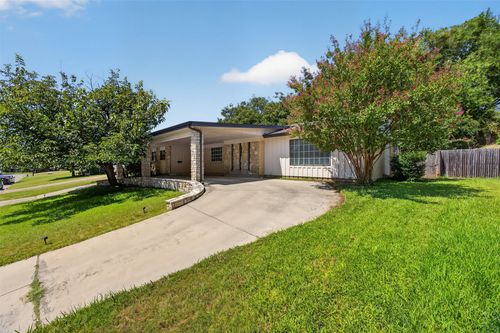 4509 Starlight Dr, Haltom City, TX, 76117-2149 | Card Image