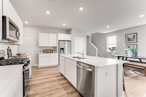 937 Stone Creek Dr, Jordan, MN, 55352-4576 | Card Image