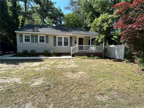 211 Langdon St, Fayetteville, NC, 28301-4108 | Card Image