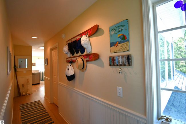 APT-6 - 13354 Stover Rd, House other with 1 bedrooms, 1 bathrooms and null parking in Charlevoix MI | Image 7