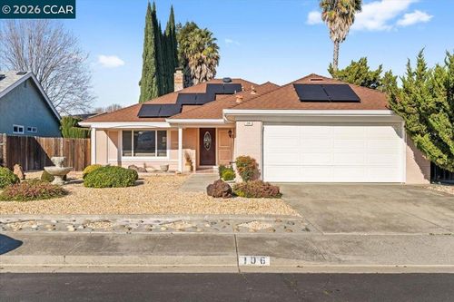 106 Oakmeade Ct, Vacaville, CA, 95687-5247 | Card Image