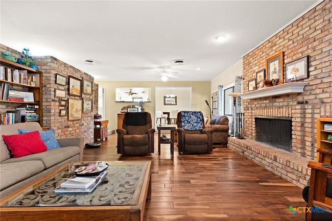 Main Living | Image 7