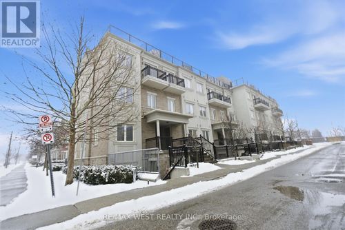 254-19 Coneflower Cres, North York, ON, M2R0A5 | Card Image