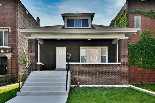 8004 S Ada St, CHICAGO, IL, 60620-3820 | Card Image