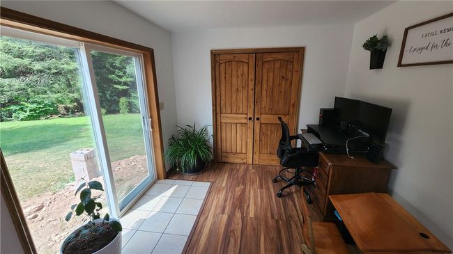 891 Shaffers Run Rd, House other with 3 bedrooms, 2 bathrooms and 6 parking in Fairhope PA | Image 16