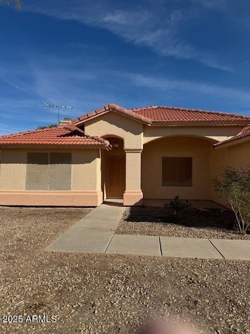 15041 S Brook Hollow Rd, Arizona City, AZ, 85123-6812 | Card Image