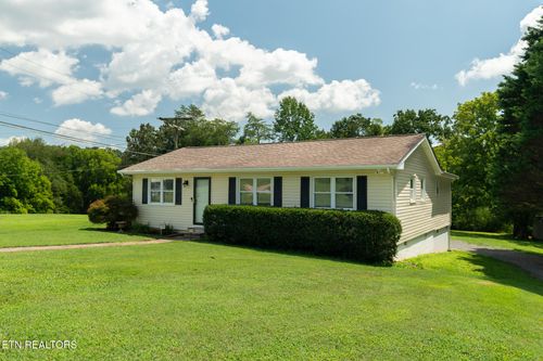 8718 Gleason Dr, Knoxville, TN, 37923-5700 | Card Image