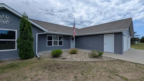 5820 Sullivan Dr Nw, Bemidji, MN, 56601-6696 | Card Image