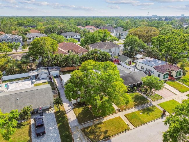 3120 S Julia Cir, House other with 3 bedrooms, 2 bathrooms and null parking in TAMPA FL | Image 43