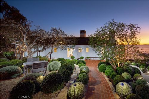 6 Rockledge Rd, Laguna Beach, CA, 92651-3944 | Card Image