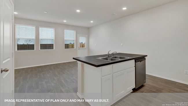 129 Varner Way, House other with 2 bedrooms, 3 bathrooms and null parking in Maxwell TX | Image 11