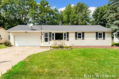 107 Gaines St Se, Grand Rapids, MI, 49548-7720 | Card Image
